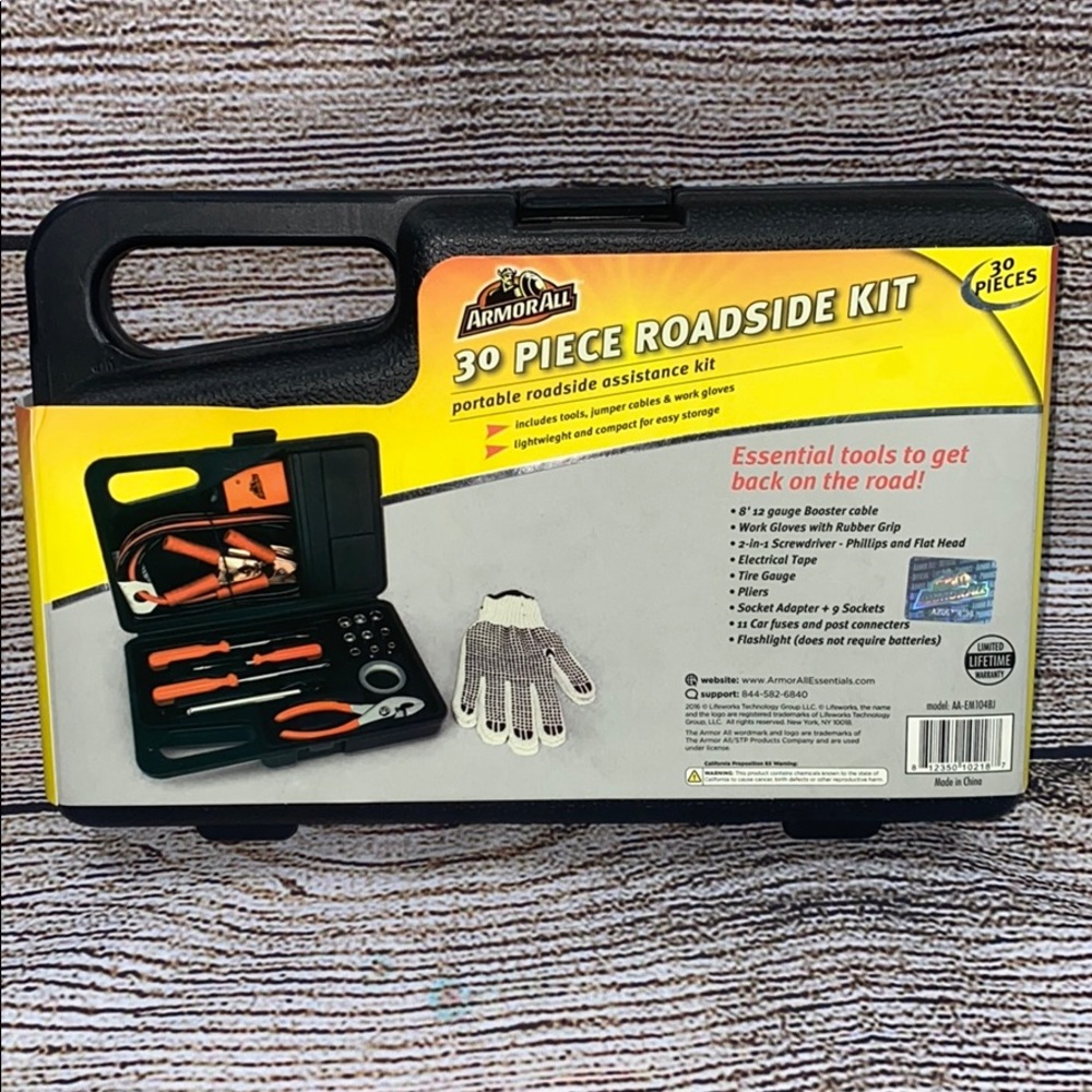 Armor All 30 Piece Roadside Kit